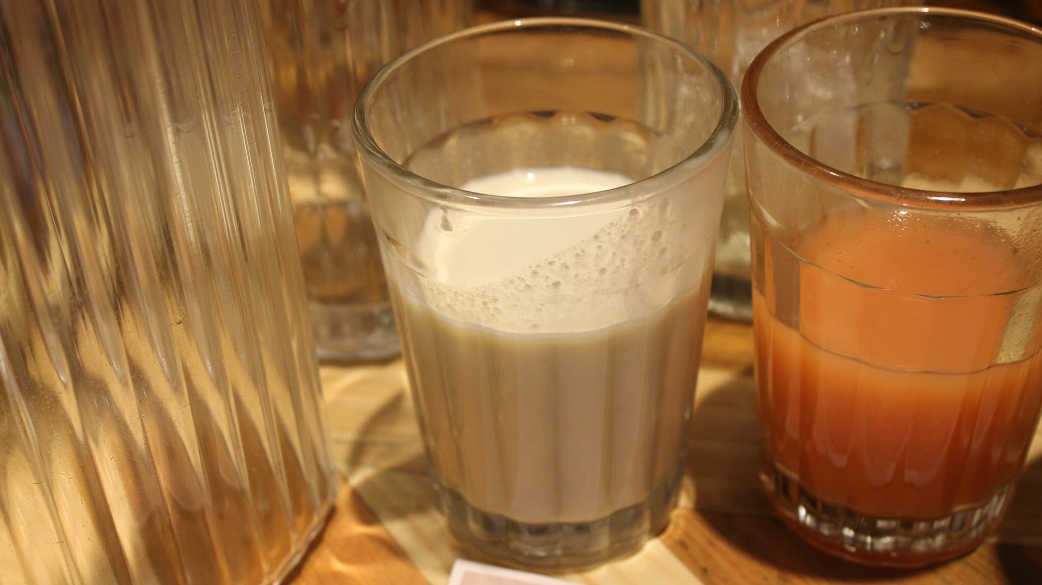 Turtle Bay's Banana and Peanut Smoothie